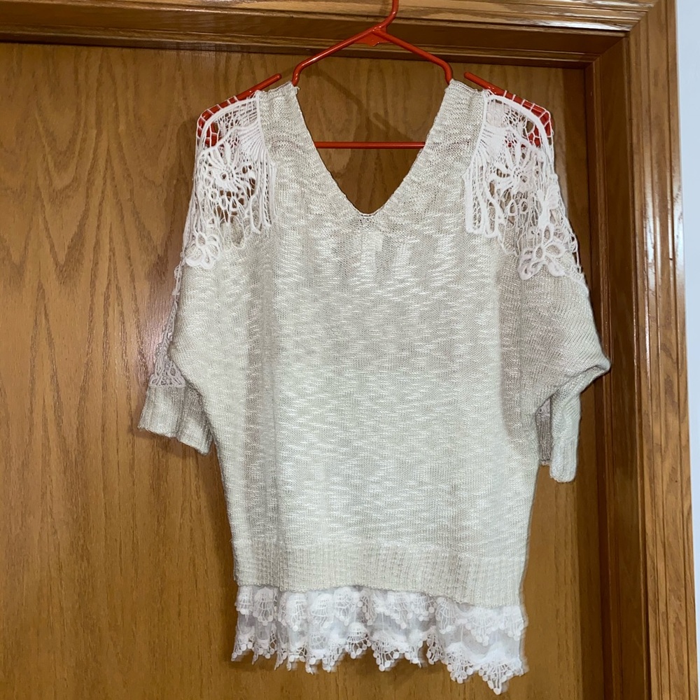 Day trip sweater